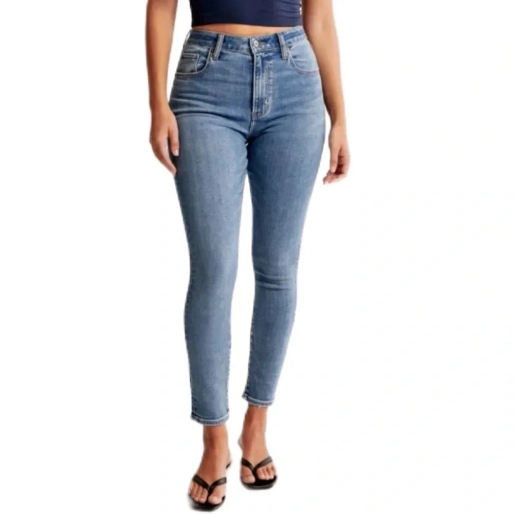 Abercrombie & Fitch Women's Skinny Jeans - Light Blue